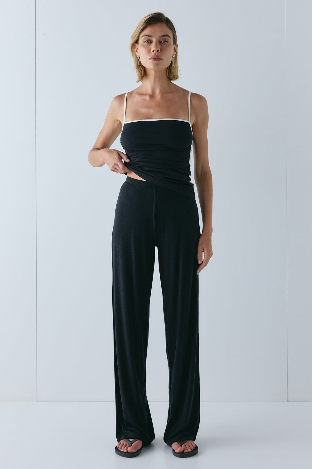 Keira Pants Black | VRG GRL sale