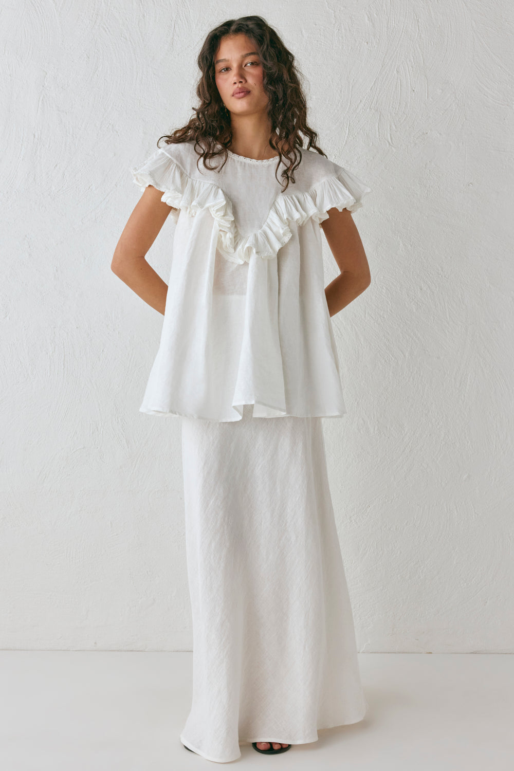 Viola Linen Tunic White | VRG GRL on sale