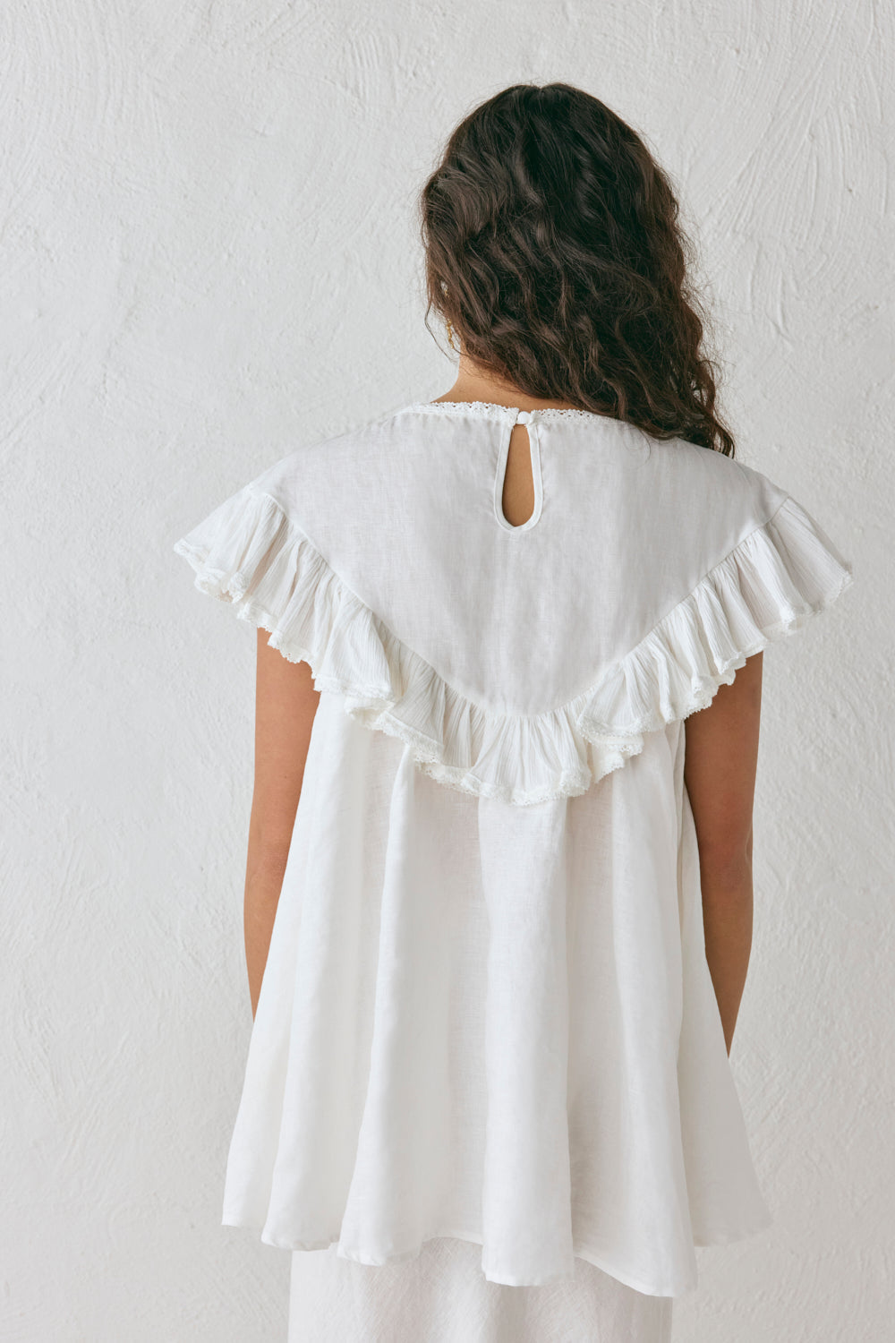 Viola Linen Tunic White | VRG GRL on sale