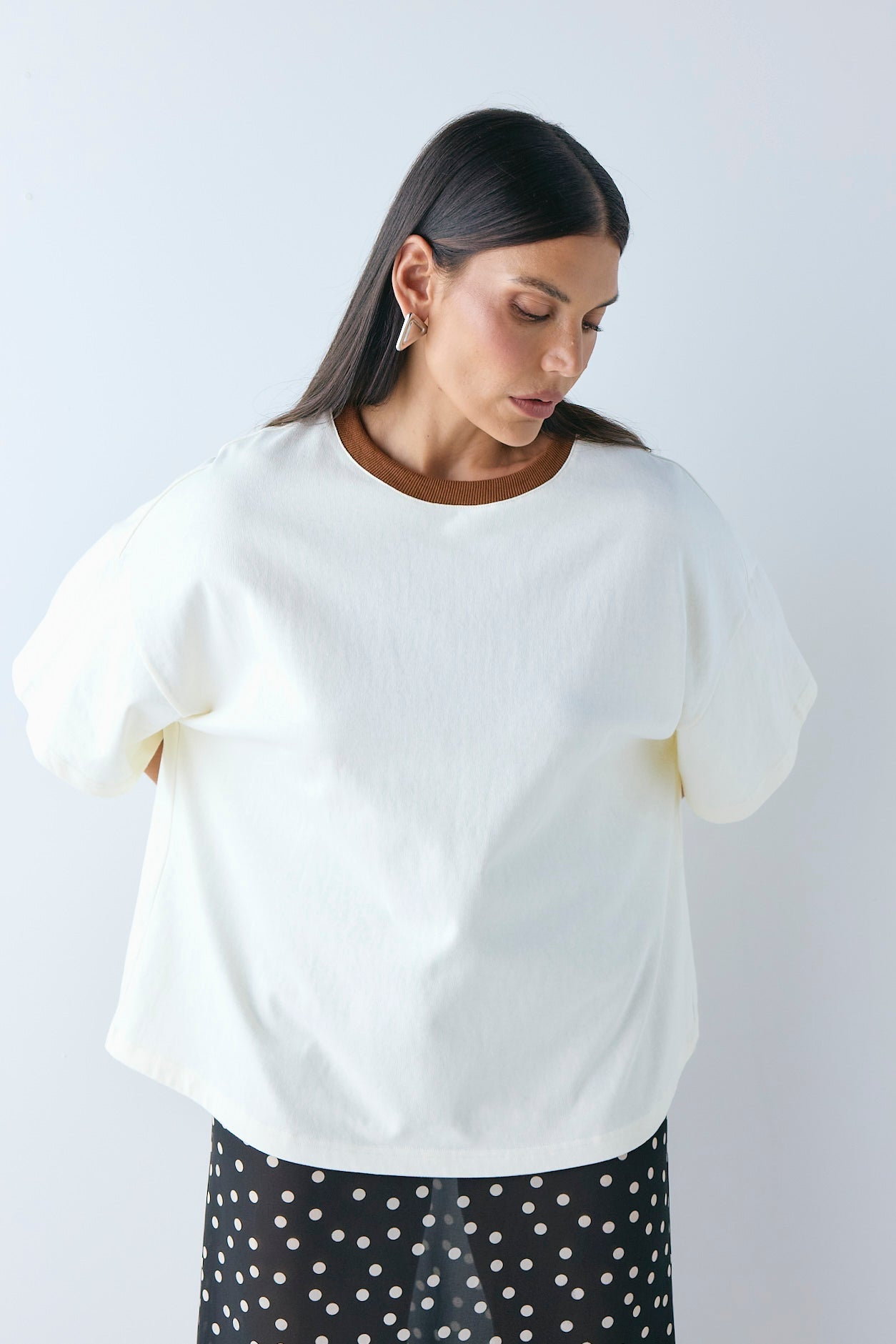 Willow Tee Cream | VRG GRL discount