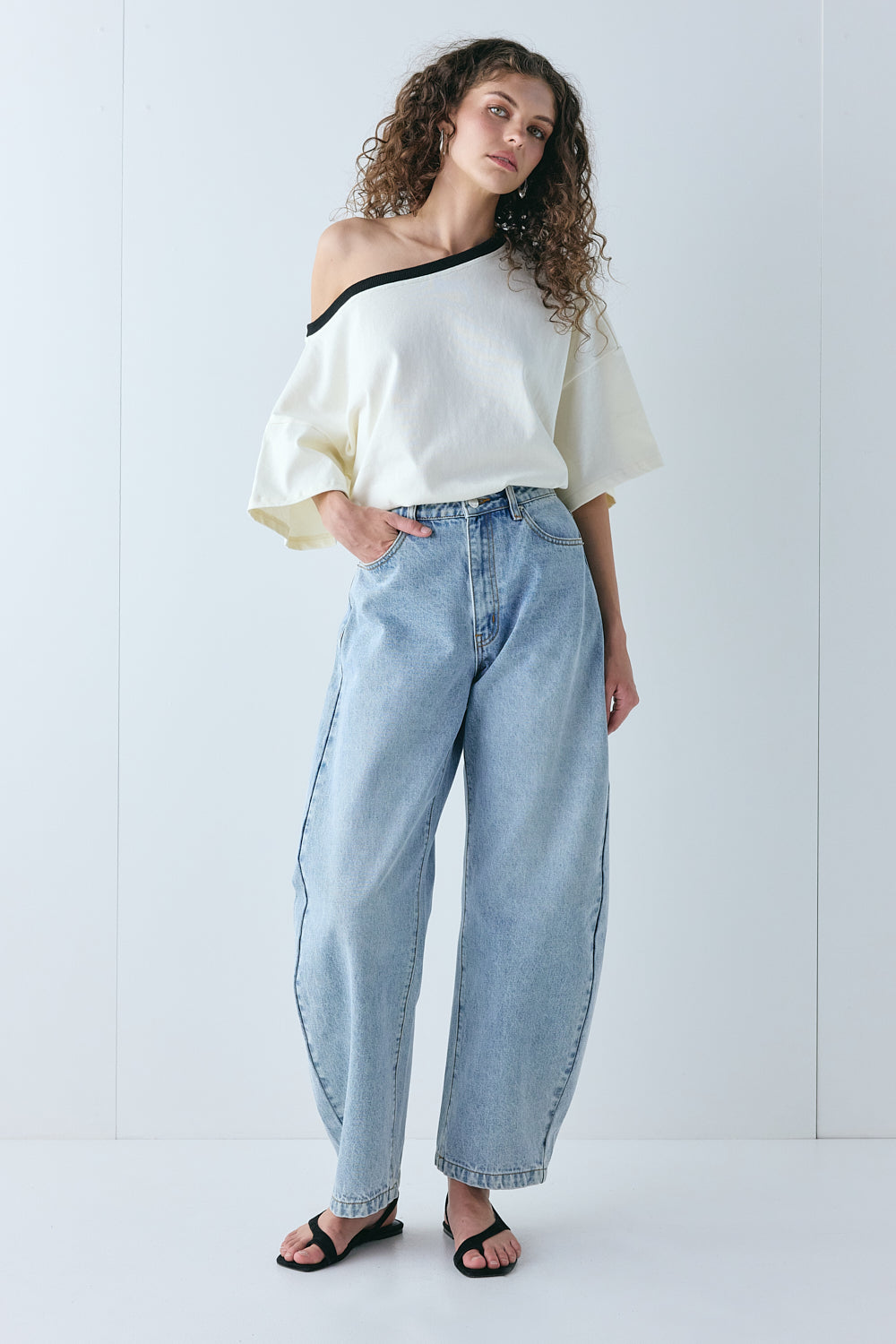 Blake Tee Cream | VRG GRL sale