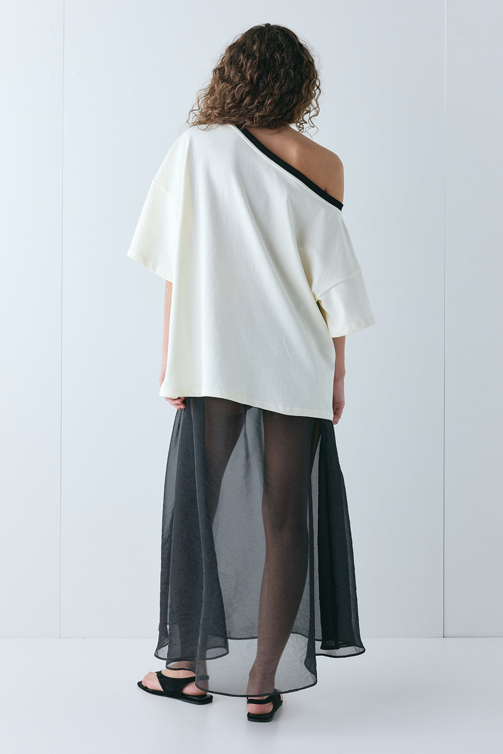 Blake Tee Cream | VRG GRL sale