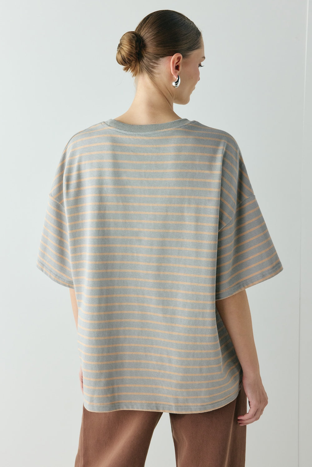 Willow Tee Apricot Stripe | VRG GRL near me