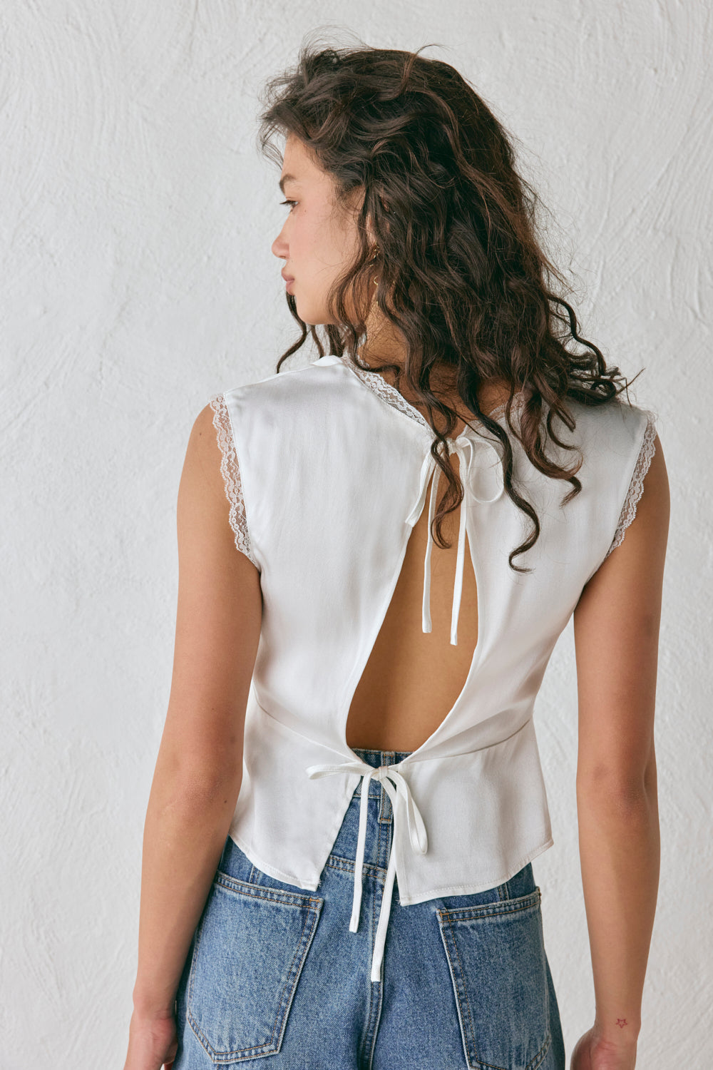 Vintage Lover Tie Back Top White | VRG GRL sale