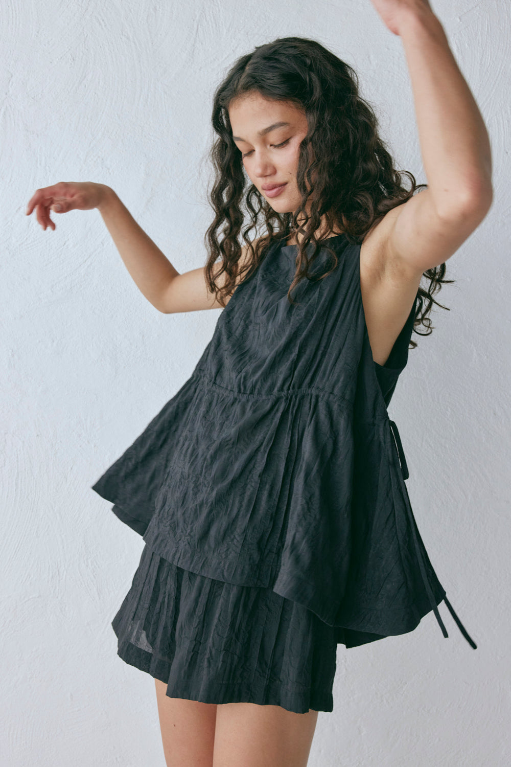 Indi Top Crinkle Black | VRG GRL near me