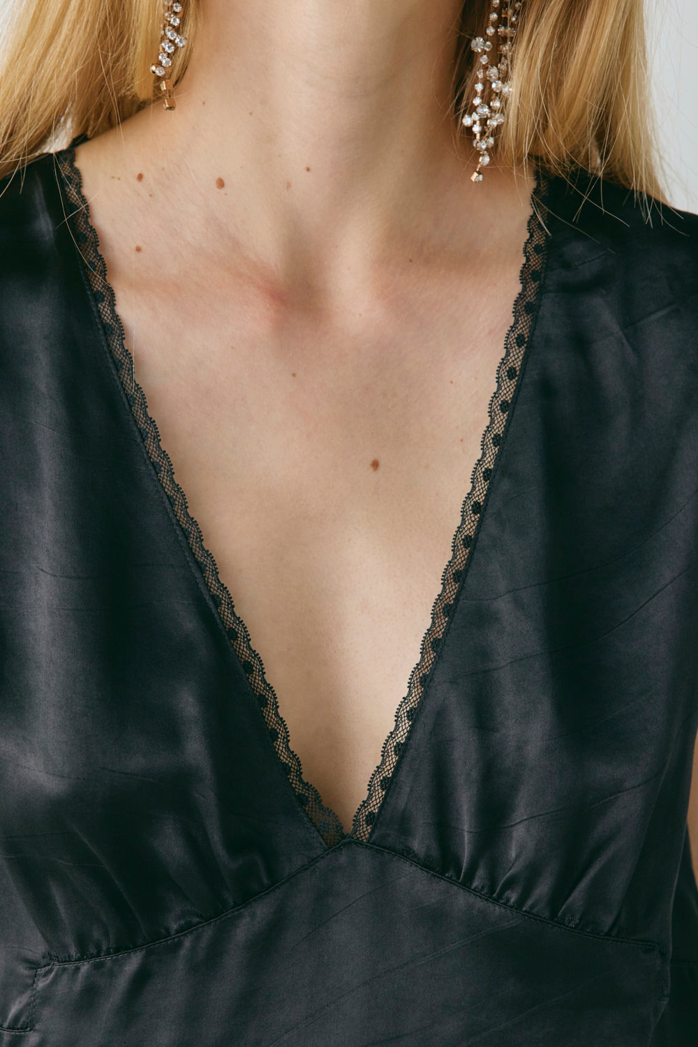 Flores Satin Top Black | VRG GRL sale