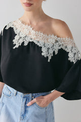 Miette Lace Top Black | VRG GRL US
