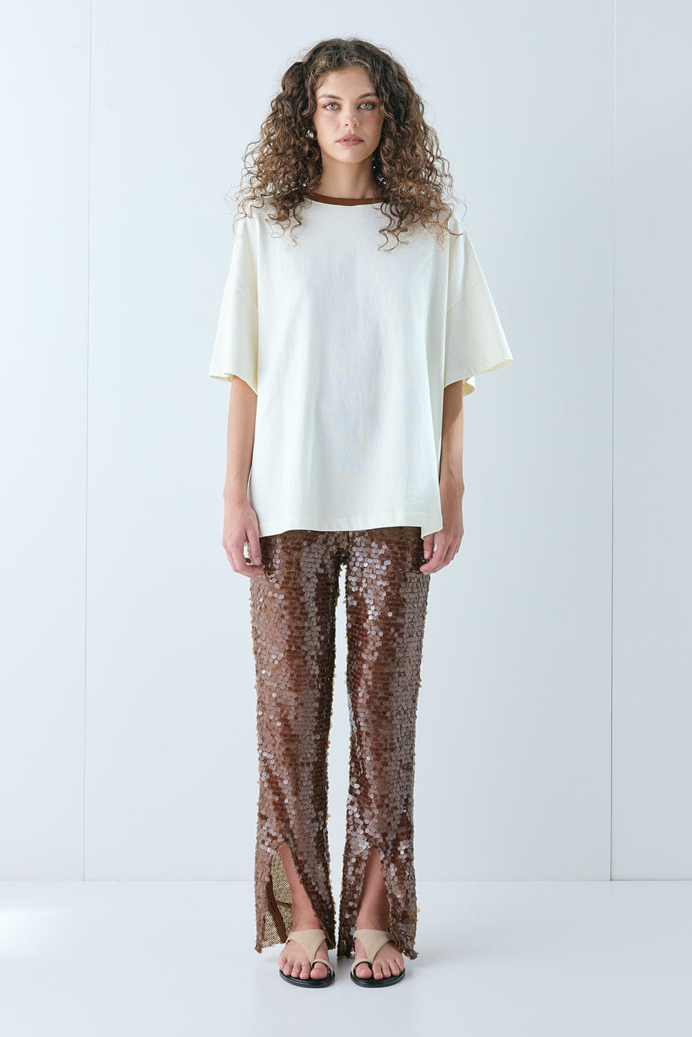 Willow Tee Cream | VRG GRL online
