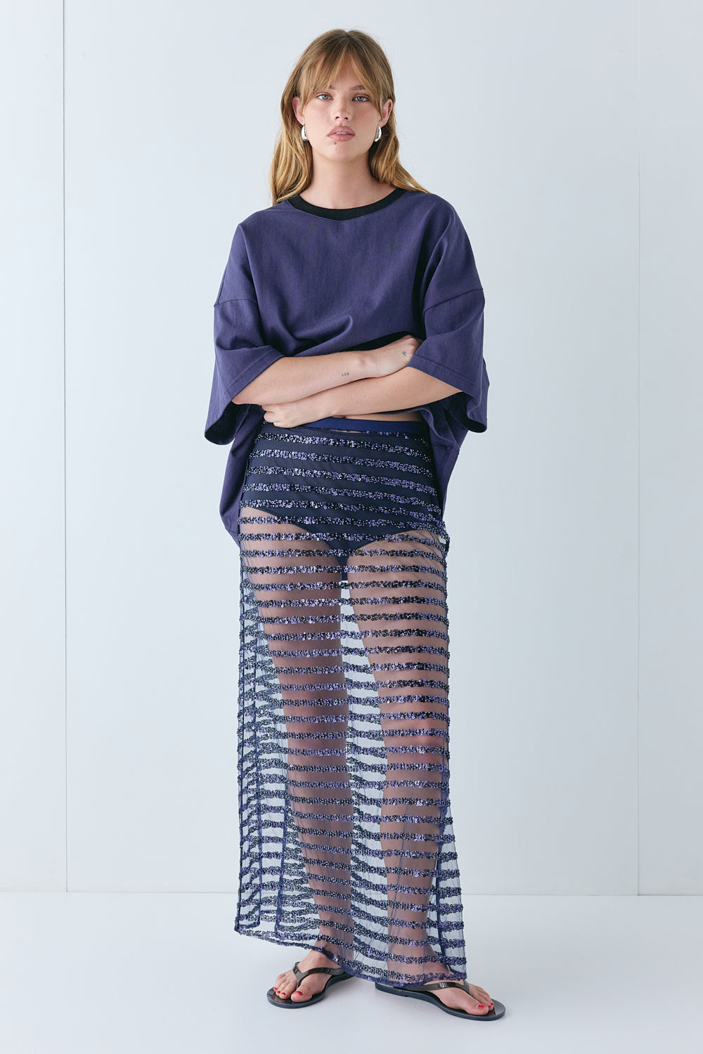 Willow Tee Navy | VRG GRL US