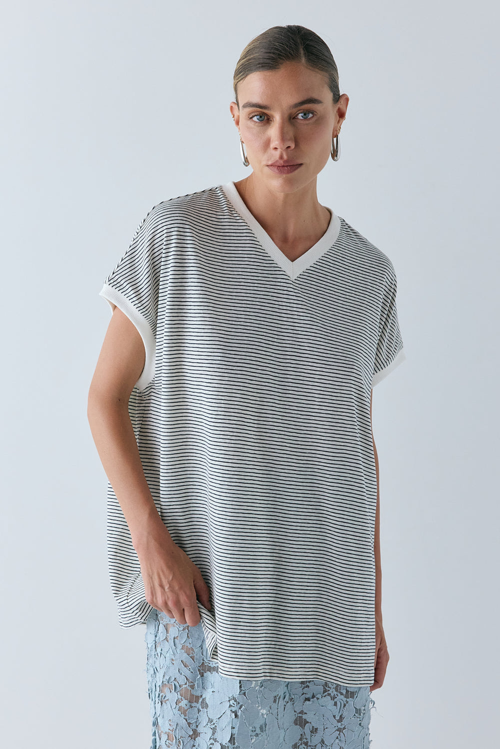 Lee Tank Black Stripe | VRG GRL near me