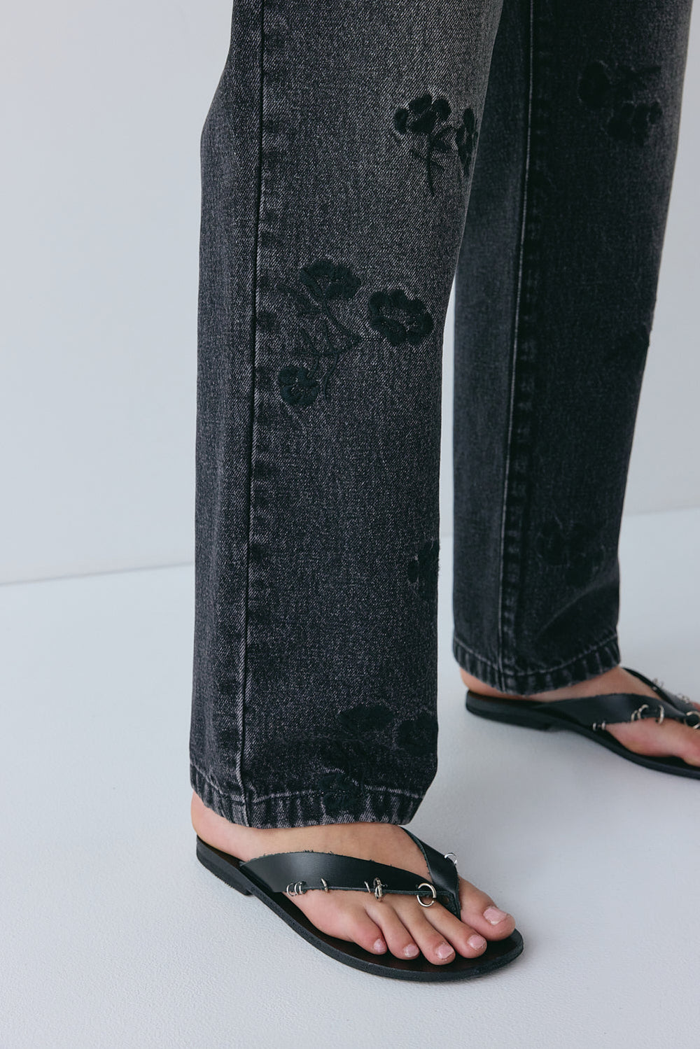 Lenah High Rise Embroidered Denim Jeans Black | VRG GRL discount