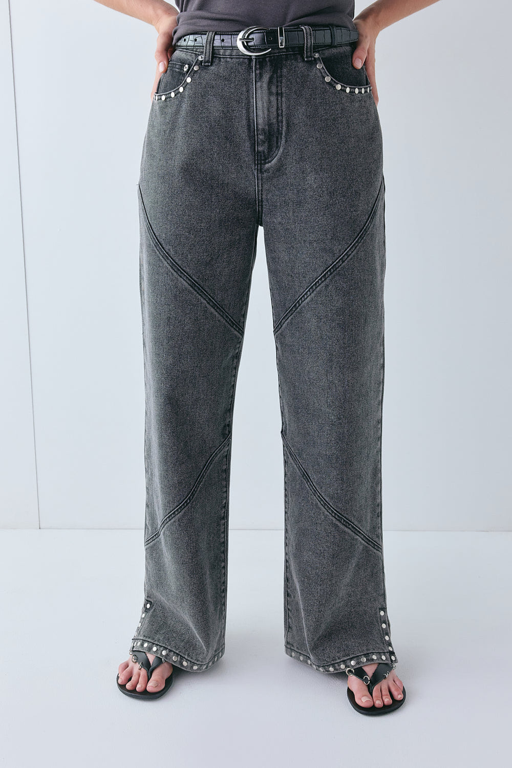 Pia High Rise Denim Jeans Washed Grey | VRG GRL online