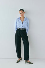 Lex Mid Rise Barrel Denim Jeans Black | VRG GRL online