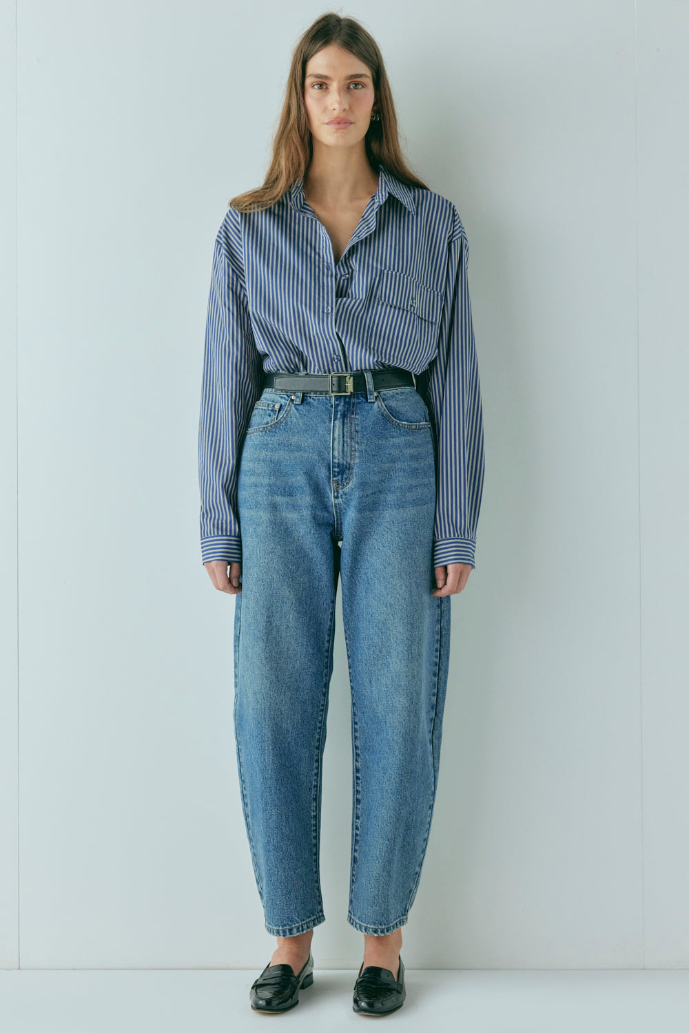 Lex Mid Rise Barrel Denim Jeans Blue | VRG GRL sale