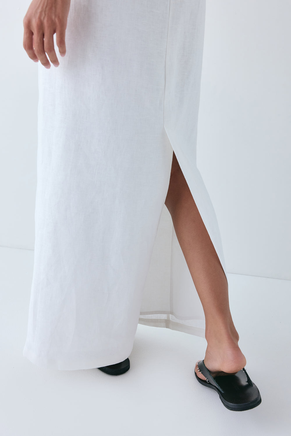 Violette Linen Midi Skirt White | VRG GRL discount