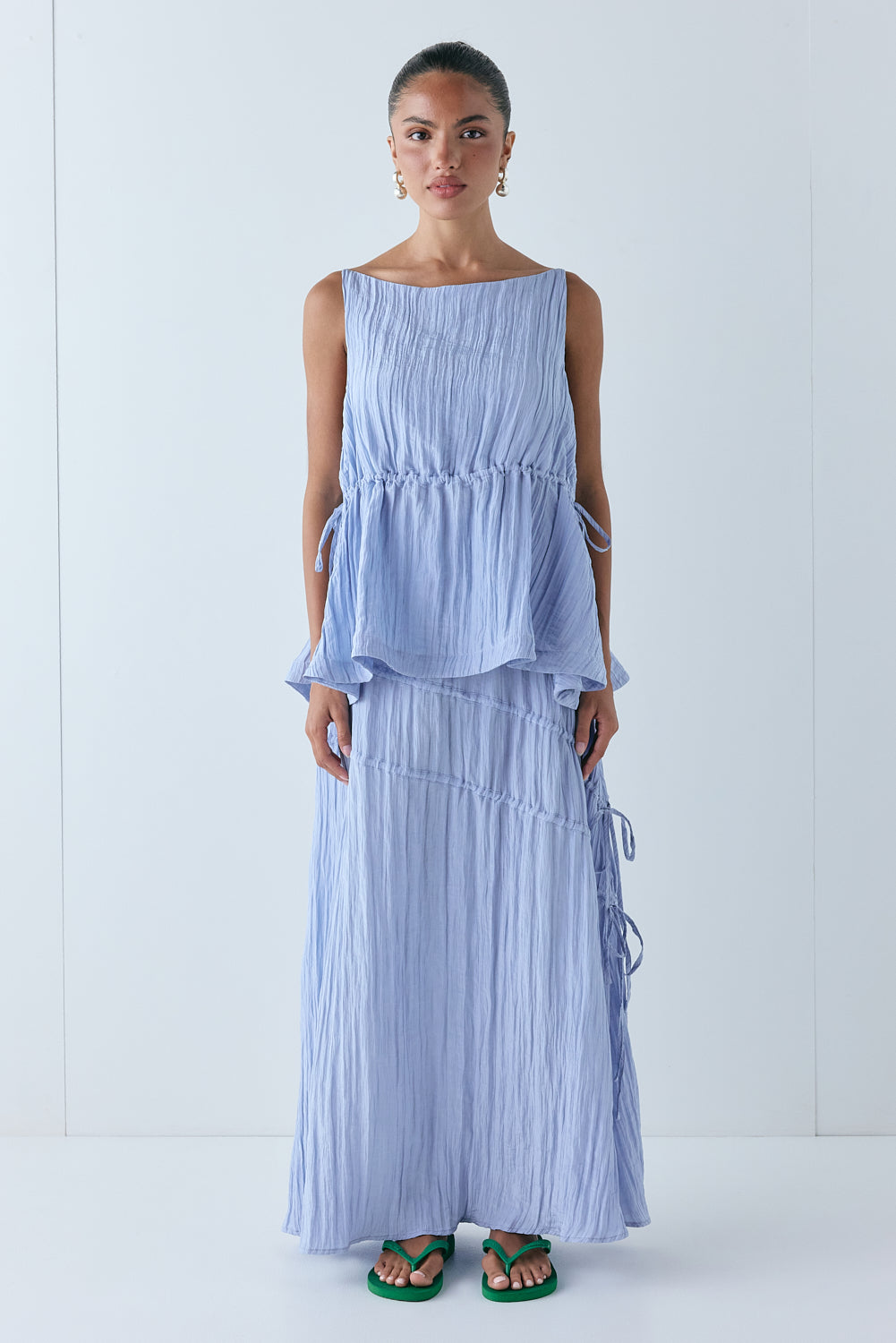 Elise Midi Skirt Crinkle Blue | VRG GRL online