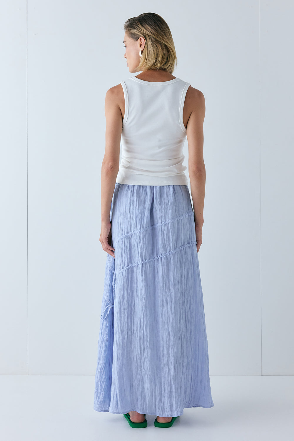 Elise Midi Skirt Crinkle Blue | VRG GRL online