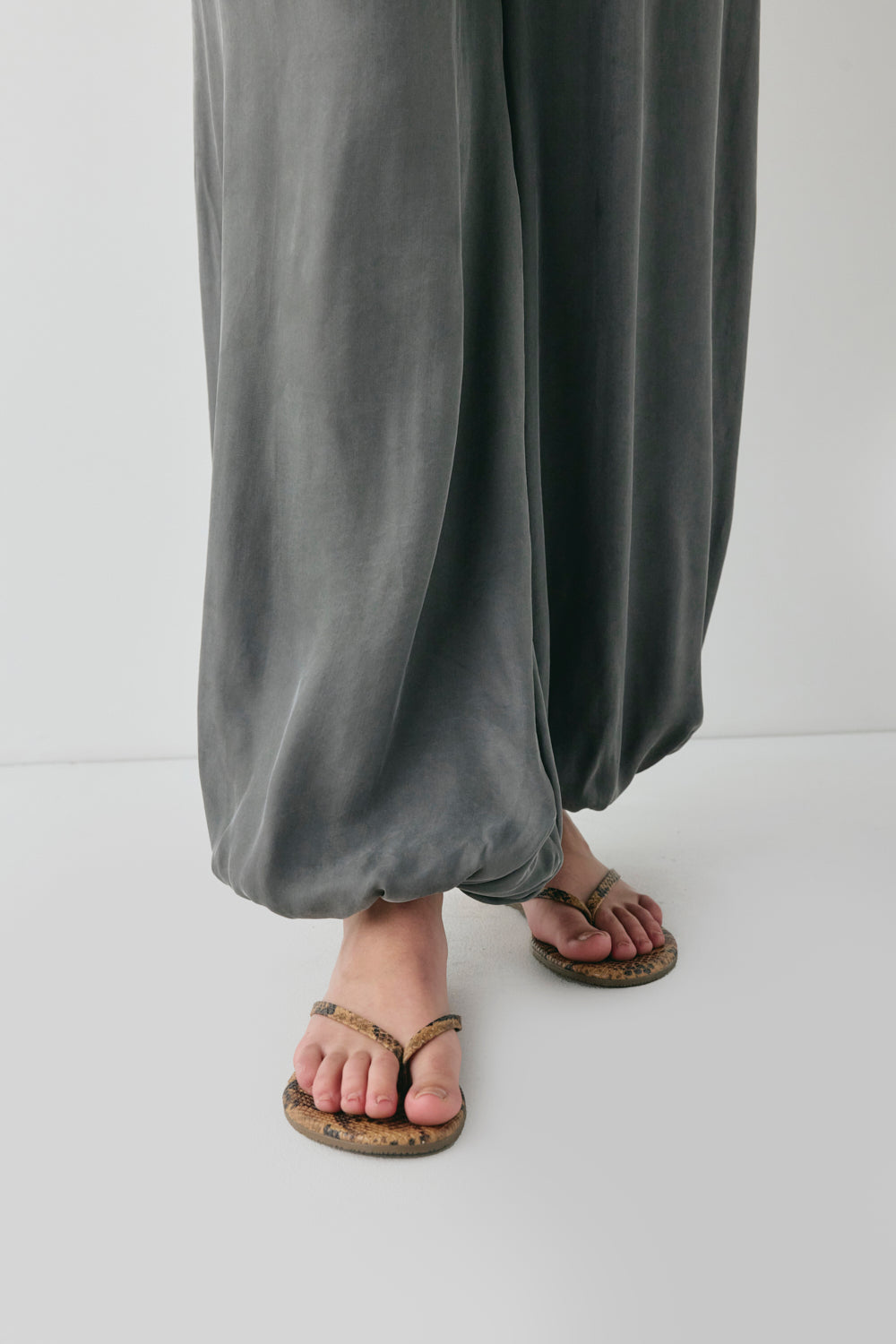 Tara Pants Slate | VRG GRL on sale