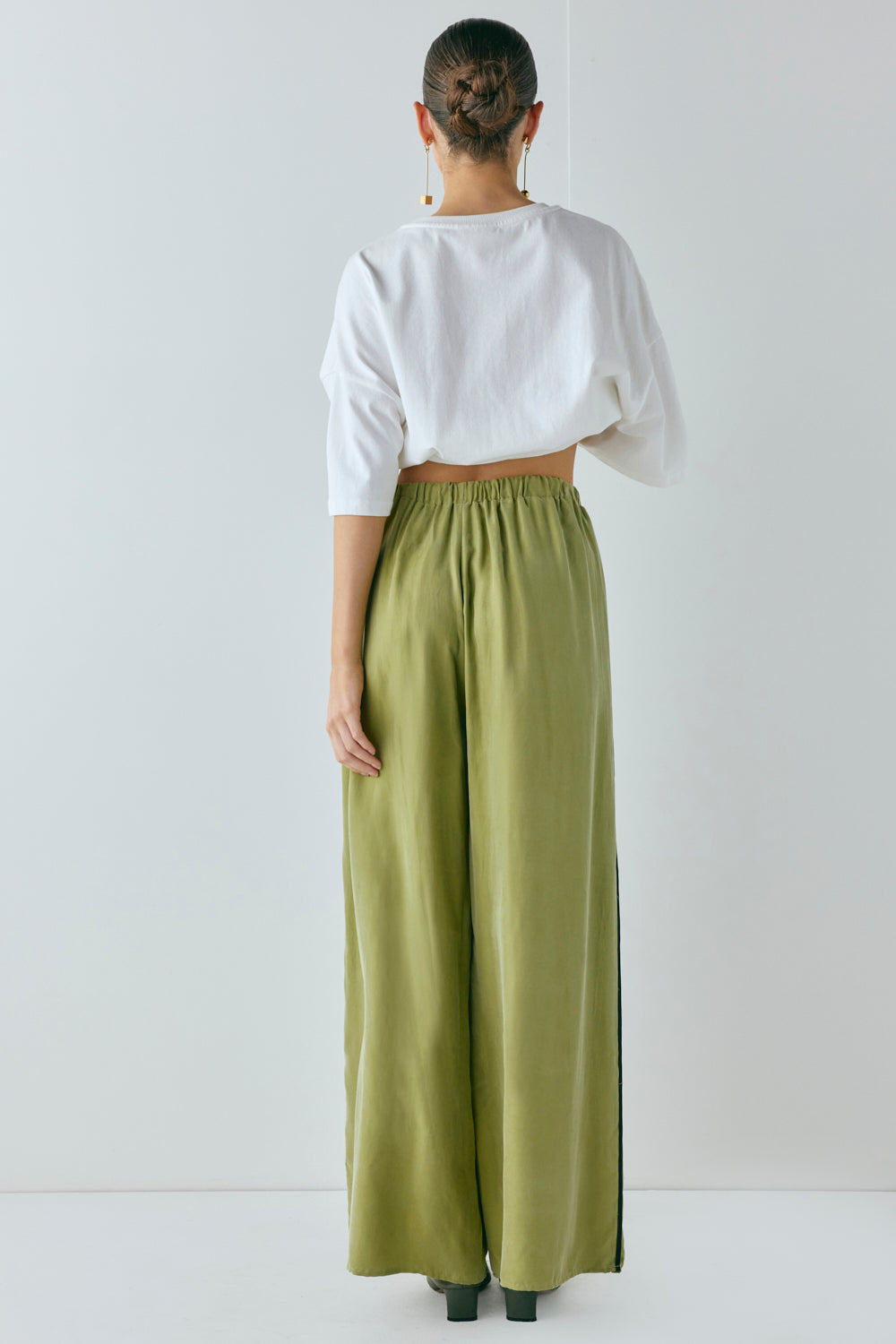 Moonscapes Pants Moss | VRG GRL near me