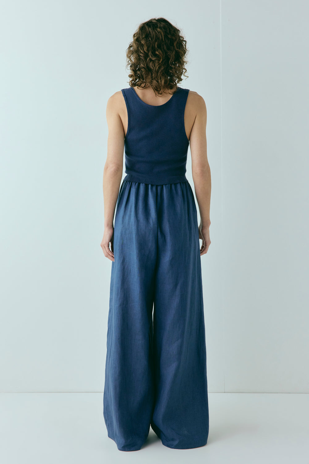 Raya Linen Pants Navy | VRG GRL US