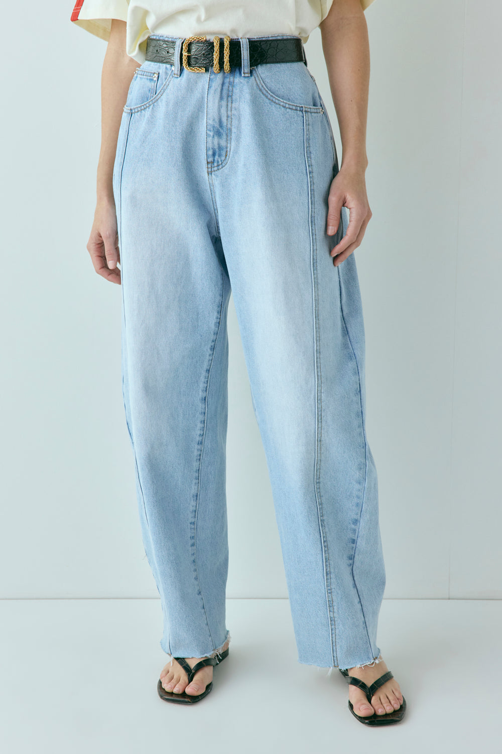 Nyra High Rise Barrel Denim Jeans Light Blue | VRG GRL discount