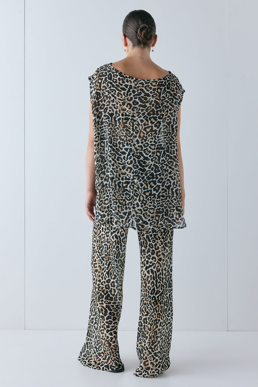 Remi Sheer Pants Leopard | VRG GRL online