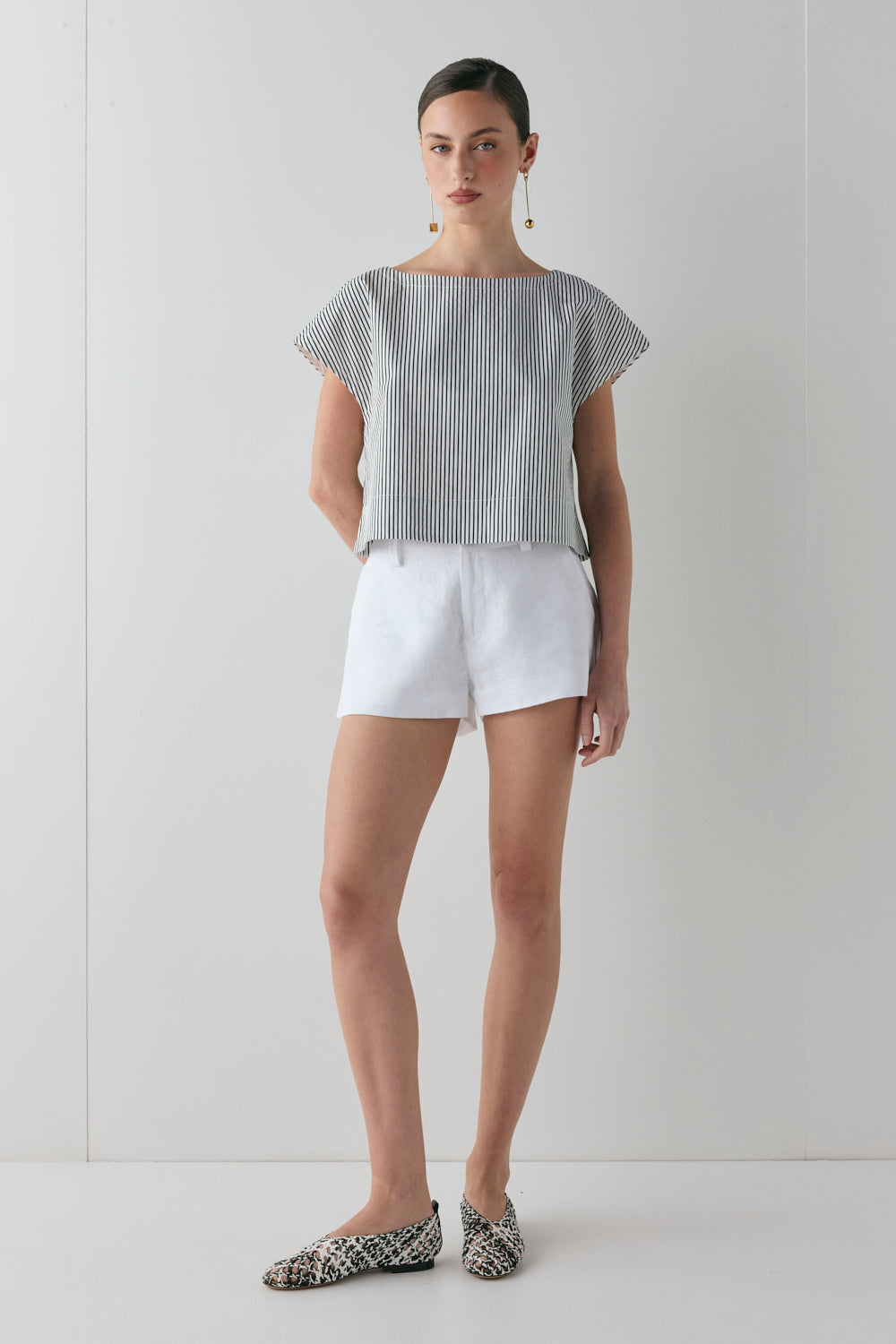 Levy Linen Shorts White | VRG GRL discount