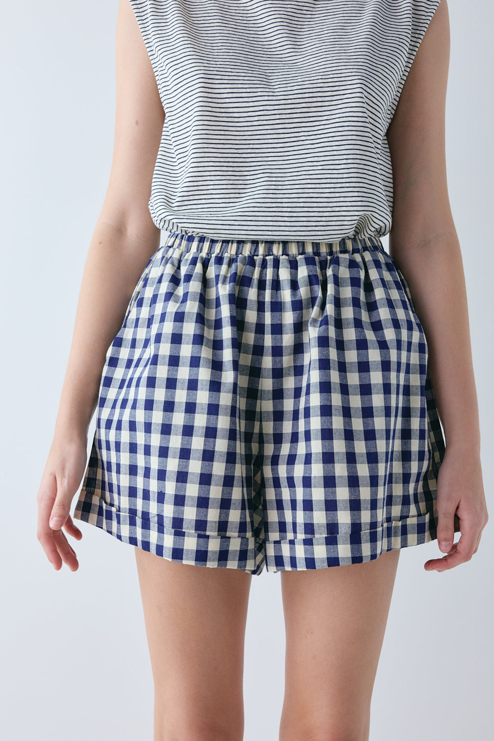 Freda Shorts Navy Check | VRG GRL on sale