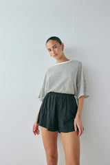 Annika Shorts Crinkle Black | VRG GRL online