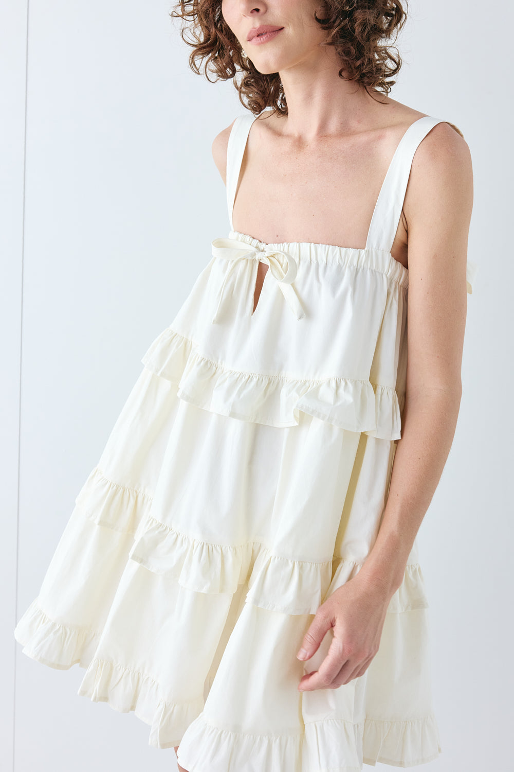 Lila Mini Dress Cream | VRG GRL online