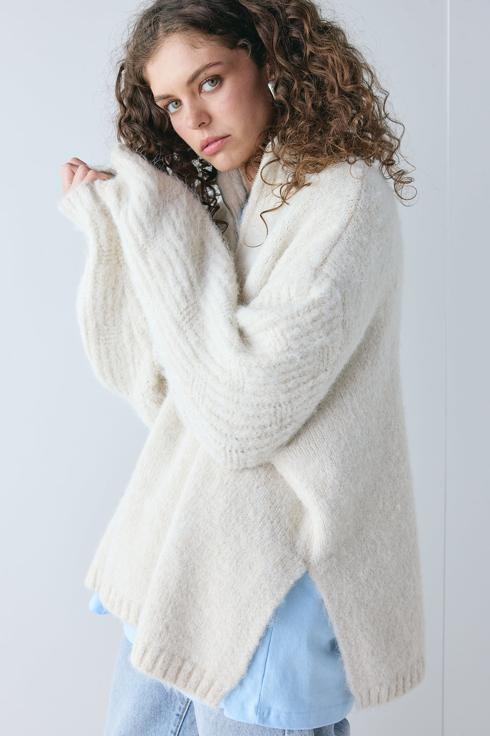 Ellis Knit Jumper Cream | VRG GRL sale