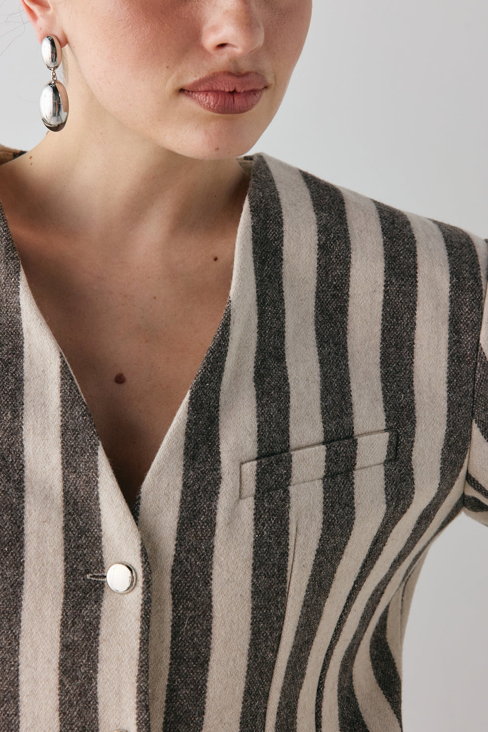 Nerida Blazer Charcoal Stripe | VRG GRL US