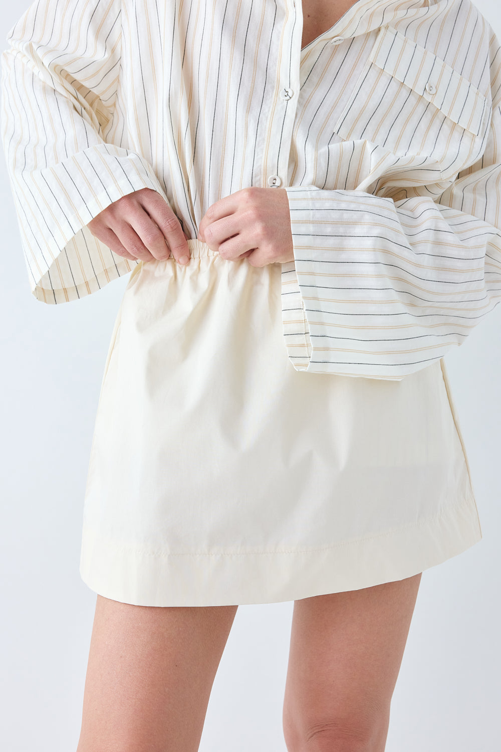 Elka Mini Skirt Cream | VRG GRL online