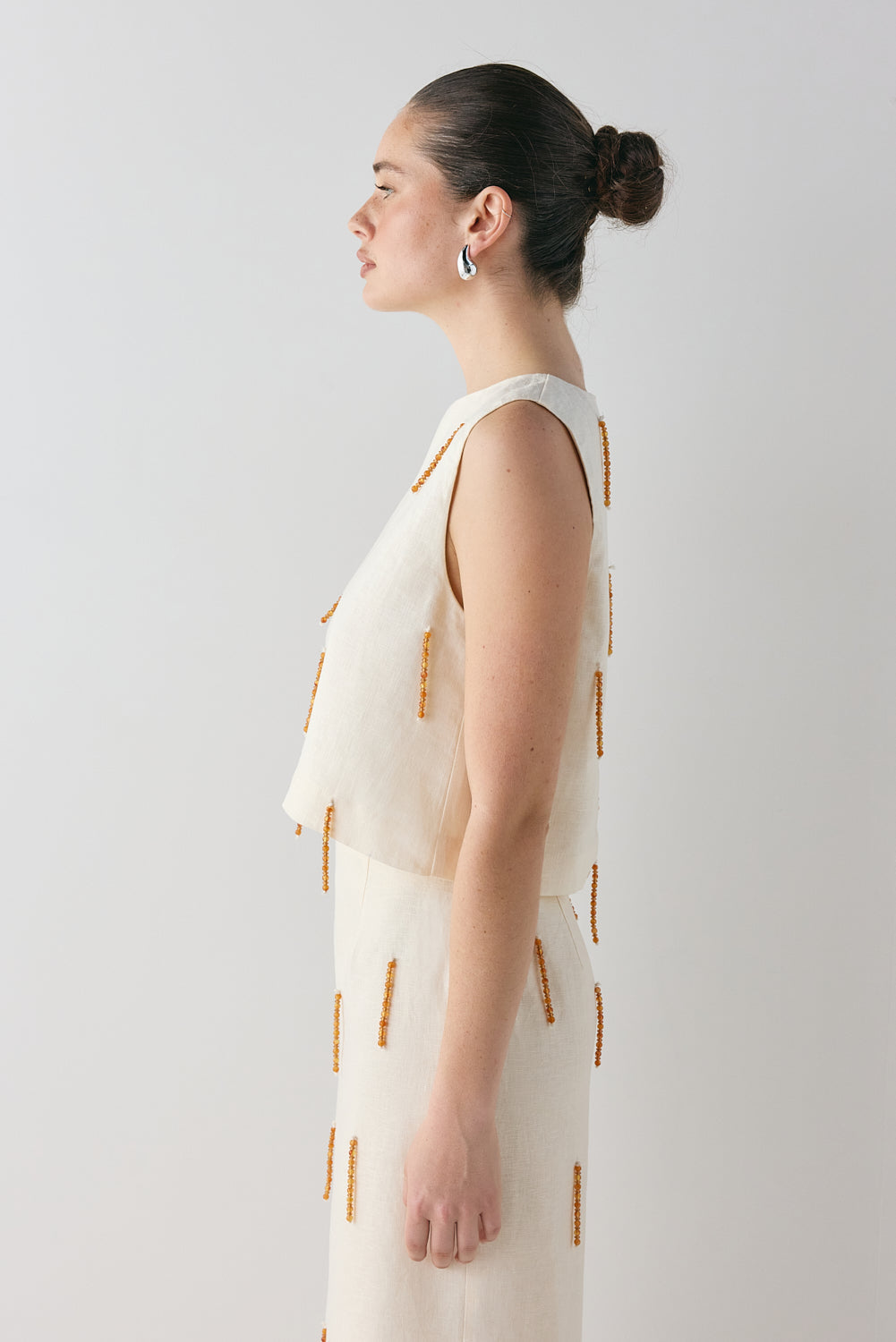 Siena Linen Top Cream | VRG GRL near me