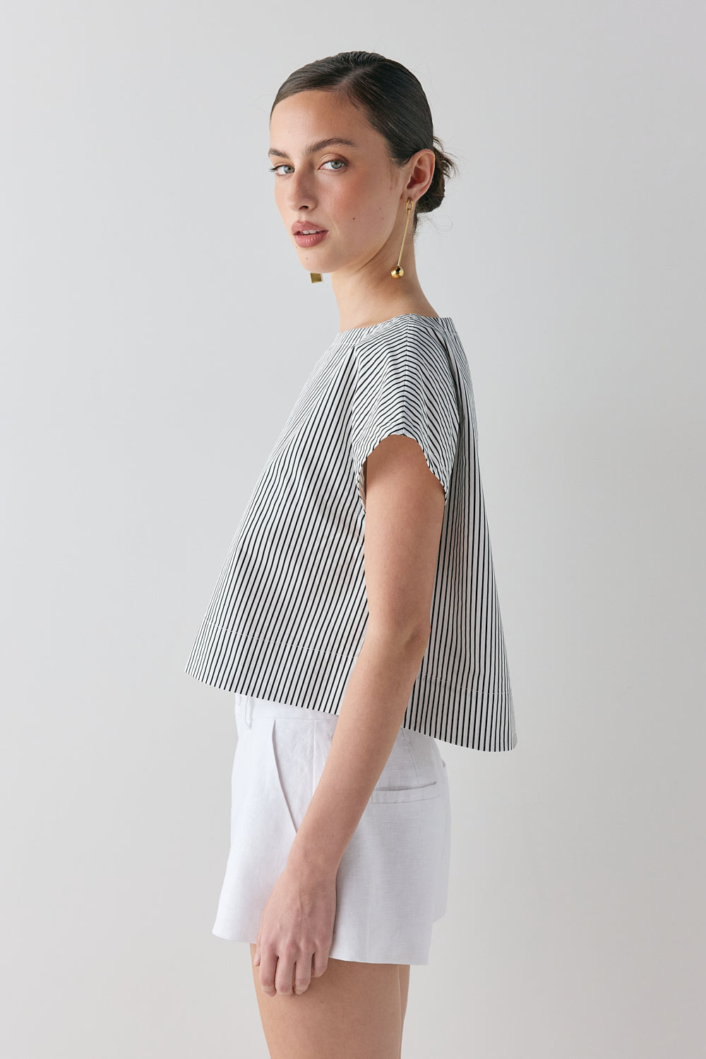 Levy Linen Shorts White | VRG GRL near me