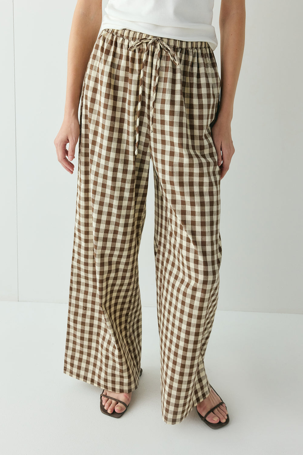 Raya Pants Brown Check | VRG GRL on sale